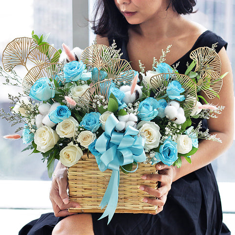 Blue Lagoon in Basket