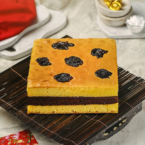 Lapis Surabaya Prune