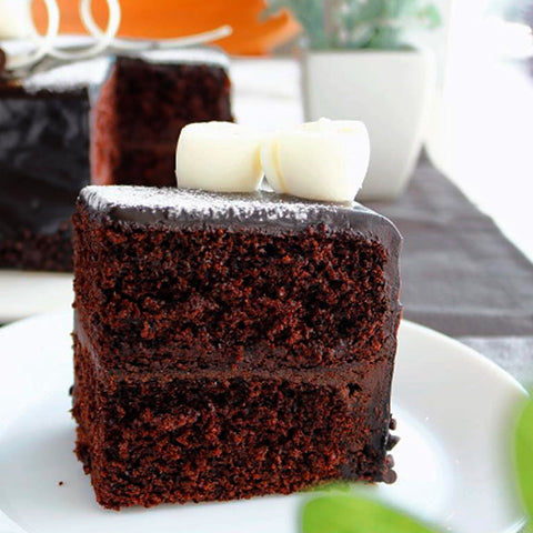 Outerbloom Eggless Chocolate Cake