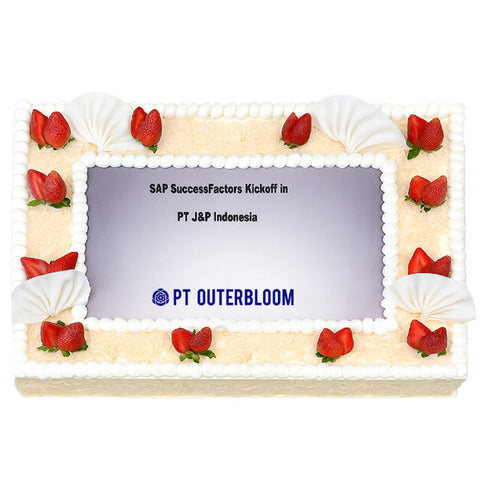 Cheesy Strawberry Cake