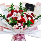 Dolores Hand Bouquet