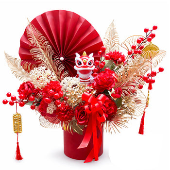 Dragon Dance in Vase