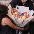 Love Parade Bouquet