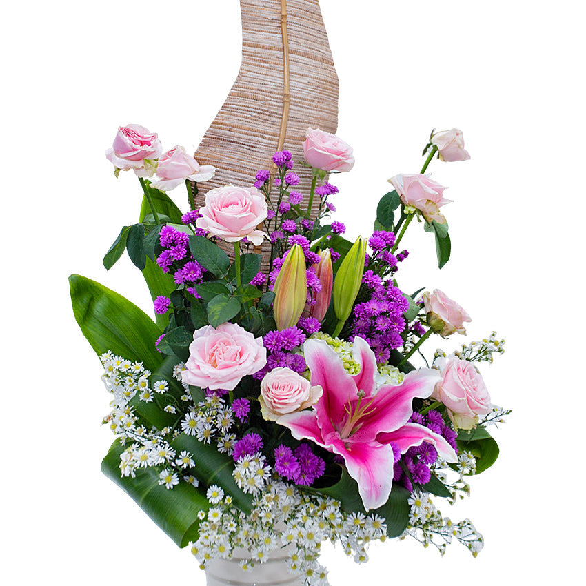 Love Waltz in Vase