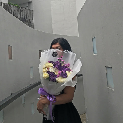Sugar Plum Bouquet
