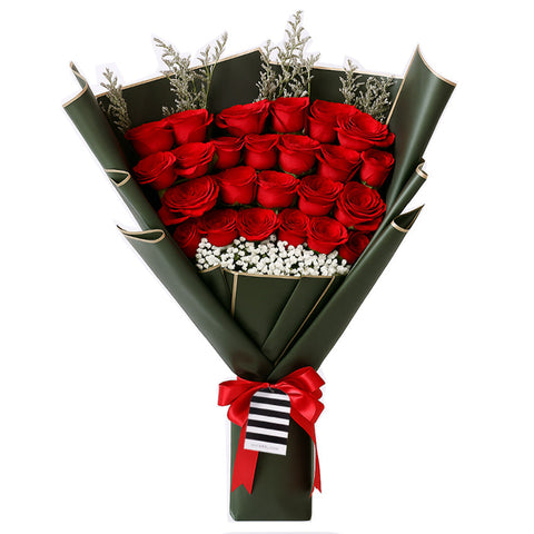 Classic Midnight Hand Bouquet - Fiery Red