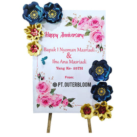 White Kaja Paper Flower Board