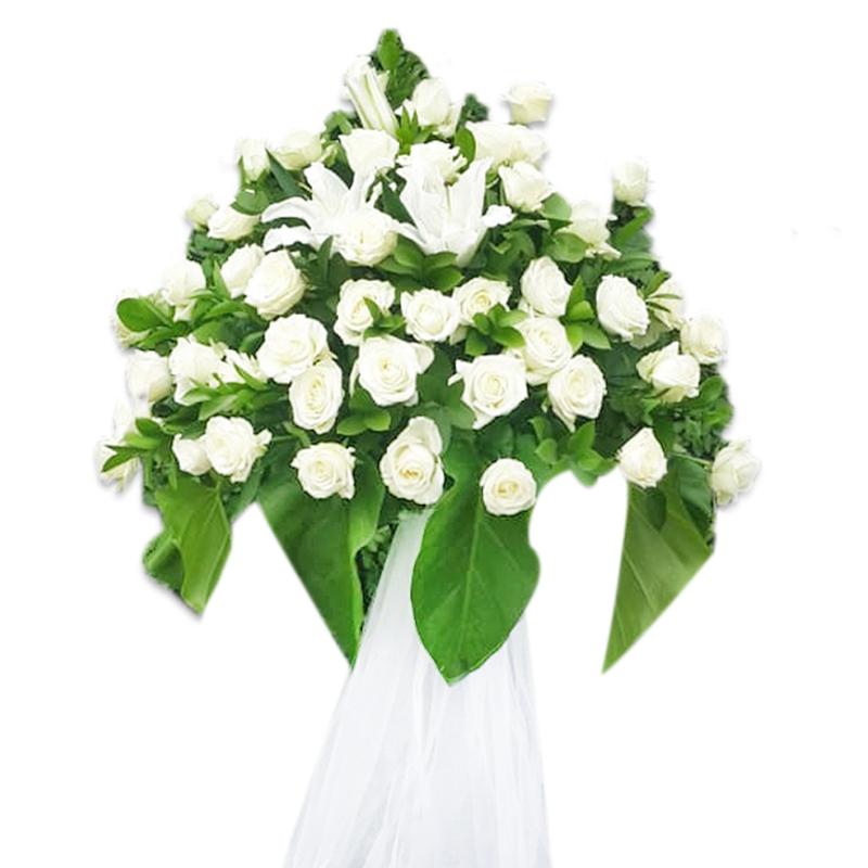 WOM Finance Standing Flower Jawa Timur
