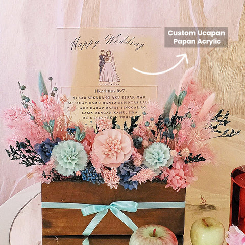 Pastel Sola in Basket