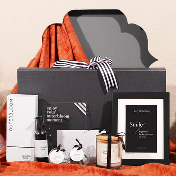 Signature Evergreen Premier Hampers