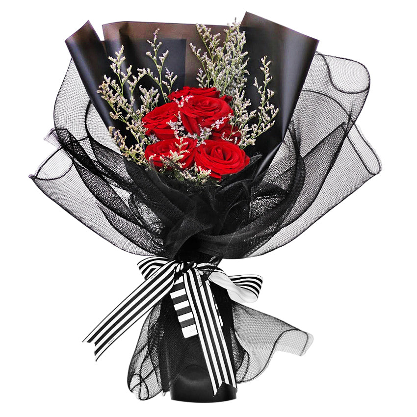 Signature Midnight Kiss Bouquet - Classic