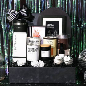 Signature Evergreen Supreme Hampers