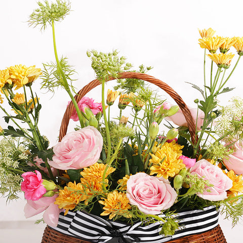 [Valentine] Sweet Paradise in Basket