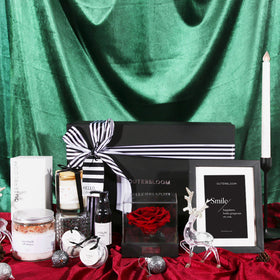 Evergreen Mumbo Jum-box Hampers