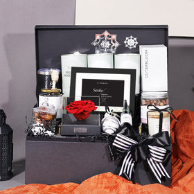 Signature Evergreen Prestige Hampers