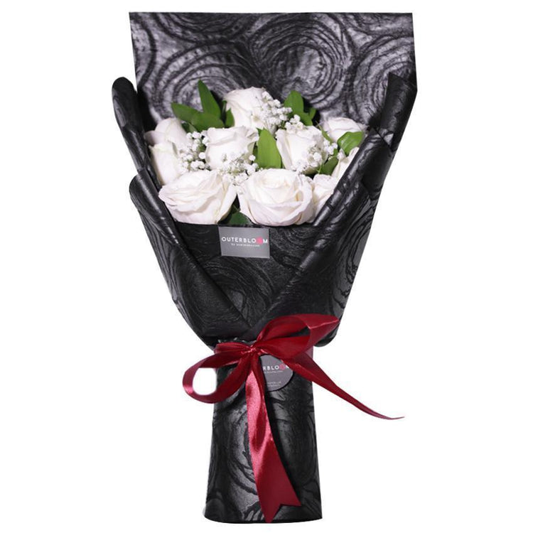 The Classic Midnight Hand Bouquet Pure White
