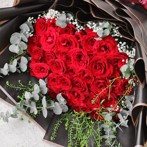[Valentine] Bella Rouge Bouquet
