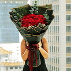 [Valentine] Bella Rouge Bouquet