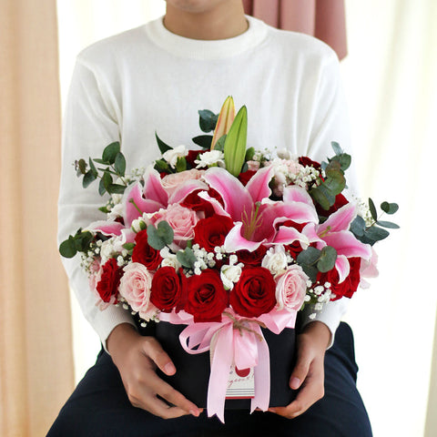 [Valentine] Bellarosa Bloom Box