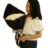 Black Pearl Dazzling White Big Bouquet