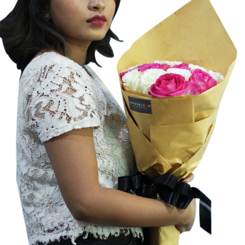 Love Scenario White Pink Small Bouquet